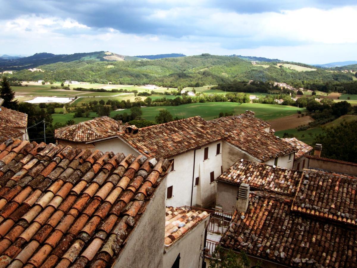 Locanda Della Rocca Sarnano Ngoại thất bức ảnh